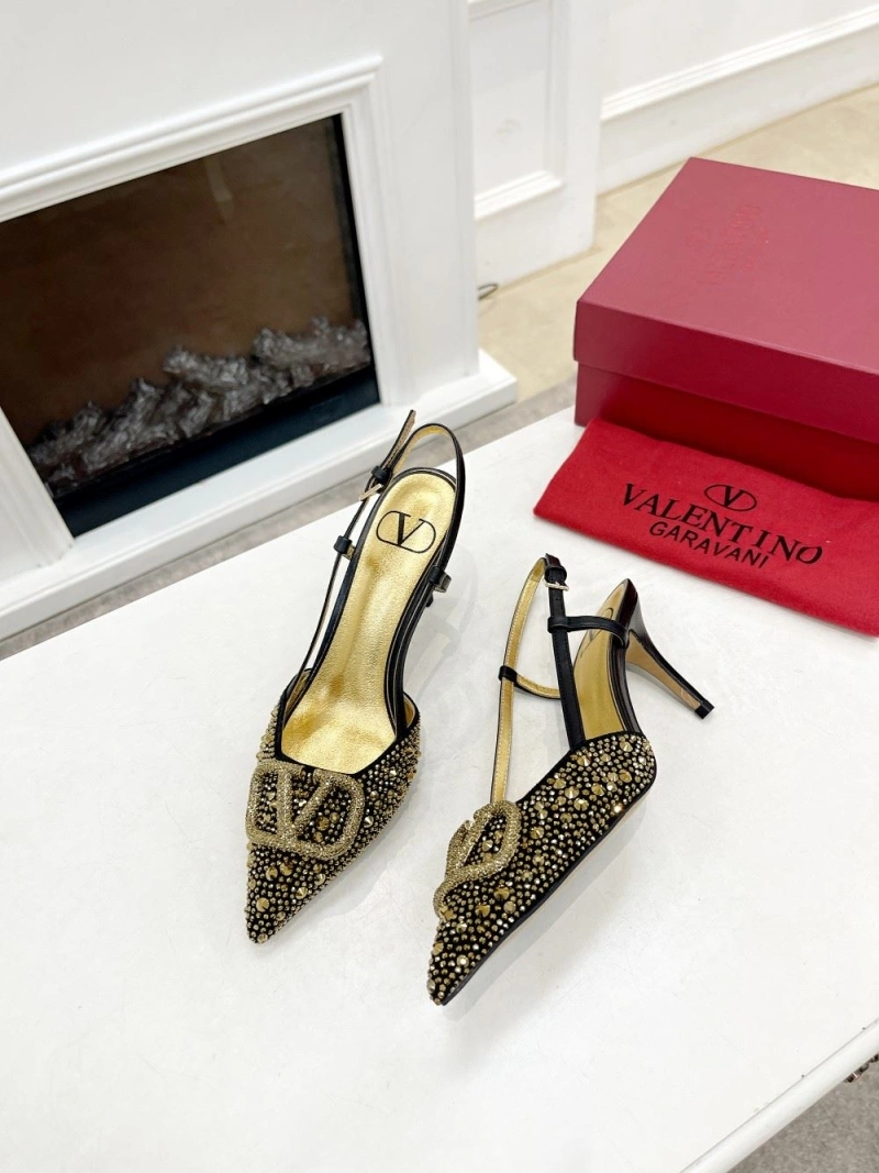 GoAnywhere Vxlxntino High Heels 232000