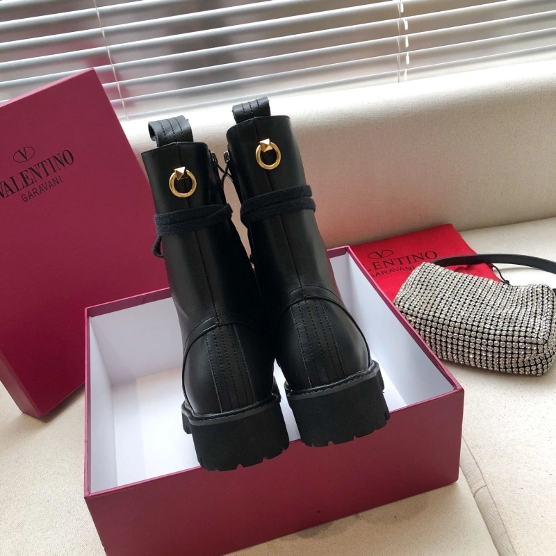 Vibrant Vxlxntino Boots 232599