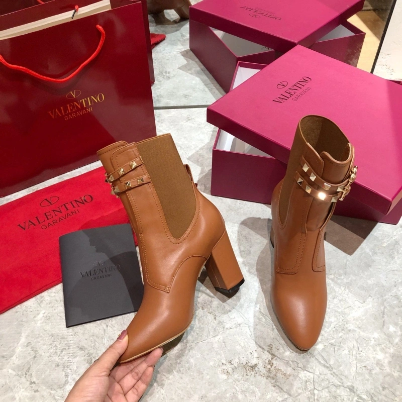 Flexible Vxlxntino Boots 232581