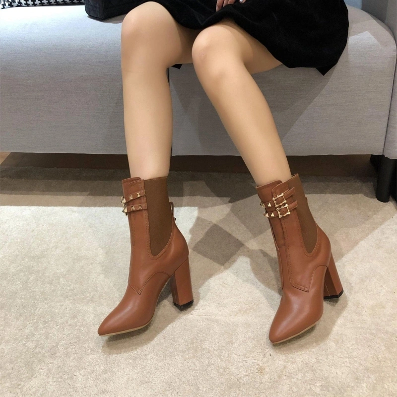 Flexible Vxlxntino Boots 232581
