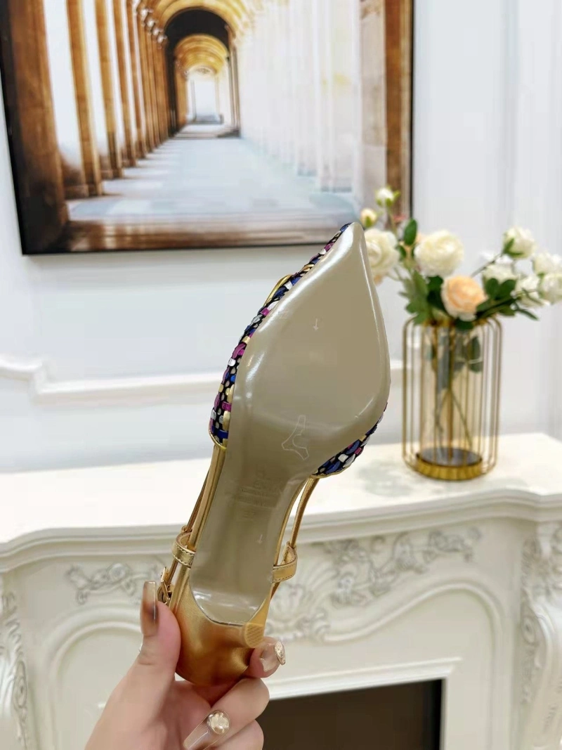 Timeless Vxlxntino Sandals 231803