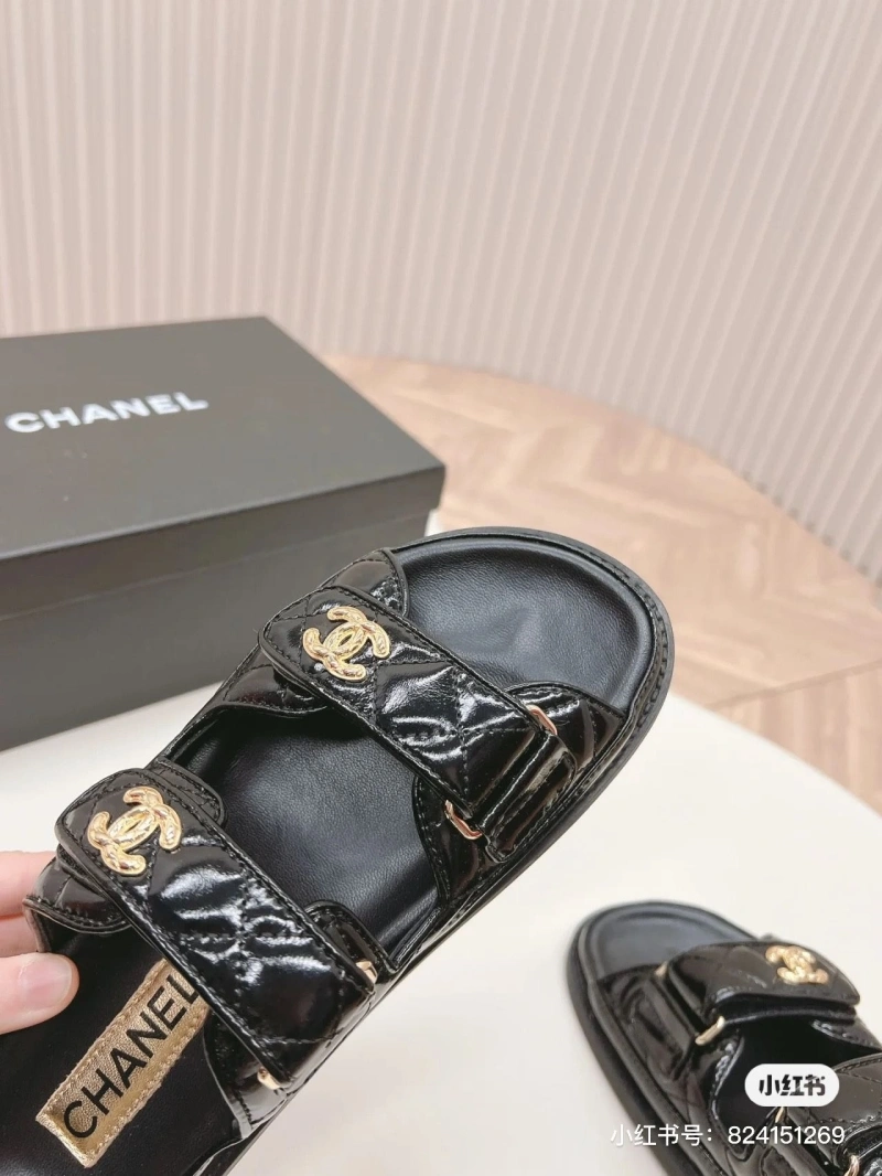 Lightweight Chxnxl Sandals 130871
