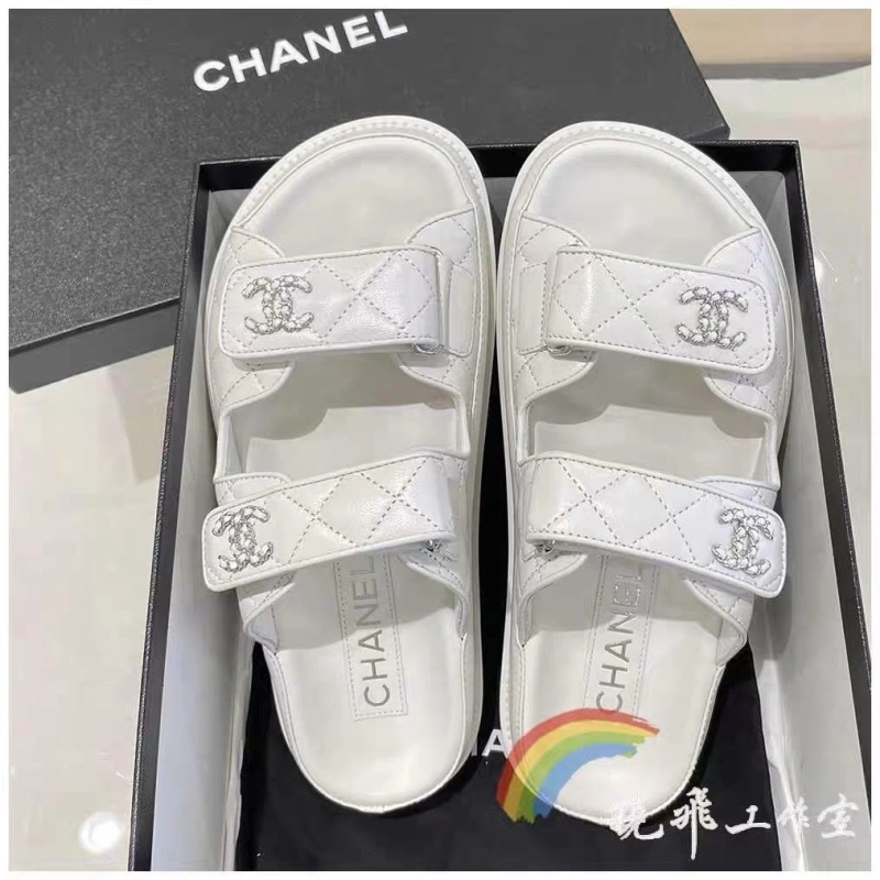 Flexible Chxnxl Sandals 130818