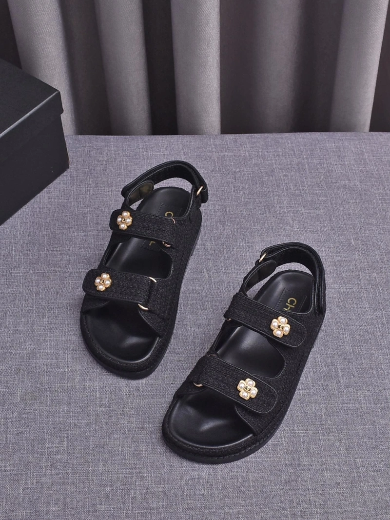 Flexible Chxnxl Sandals 130827