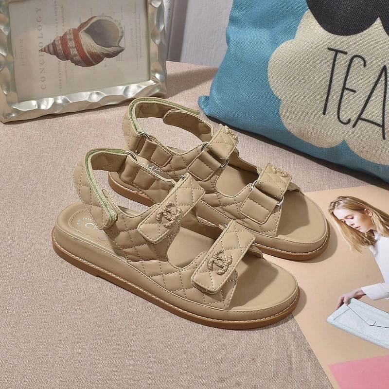 Classic Chxnxl Sandals 130835
