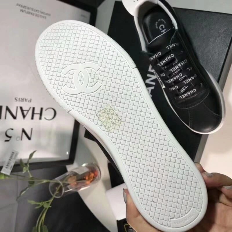 Comfortable Chxnxl Sneakers 132029