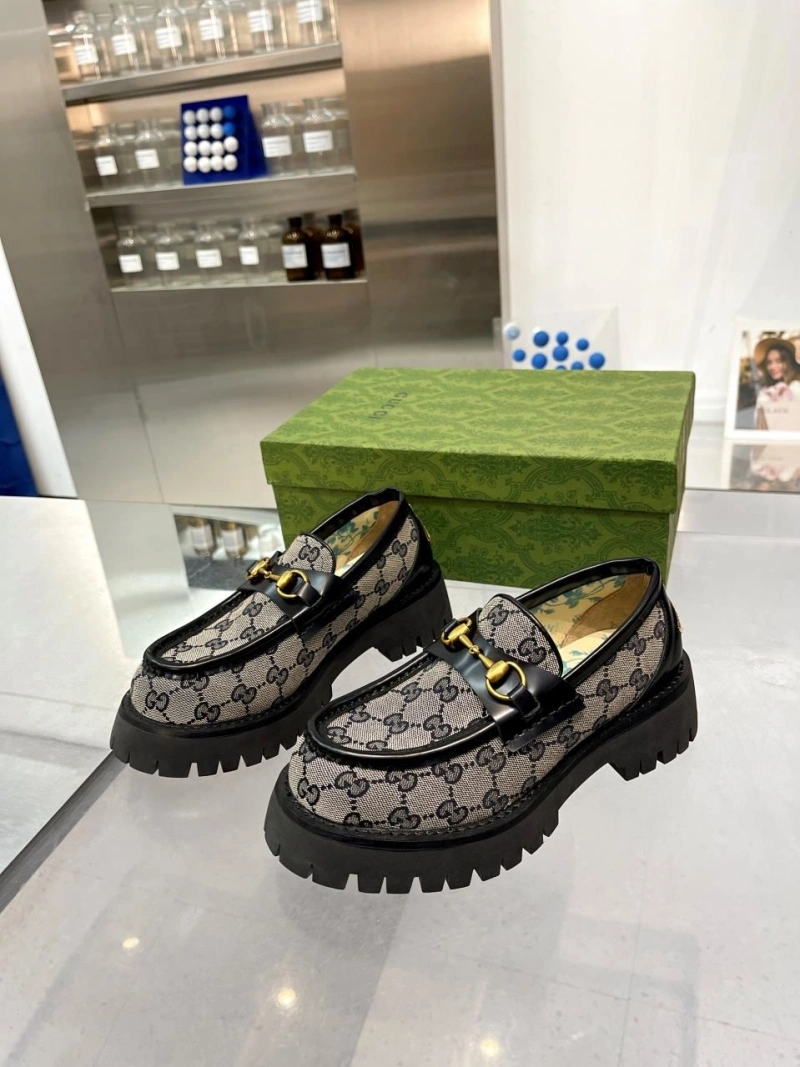 Gxccx Leather Shoes WellDesigned 164893
