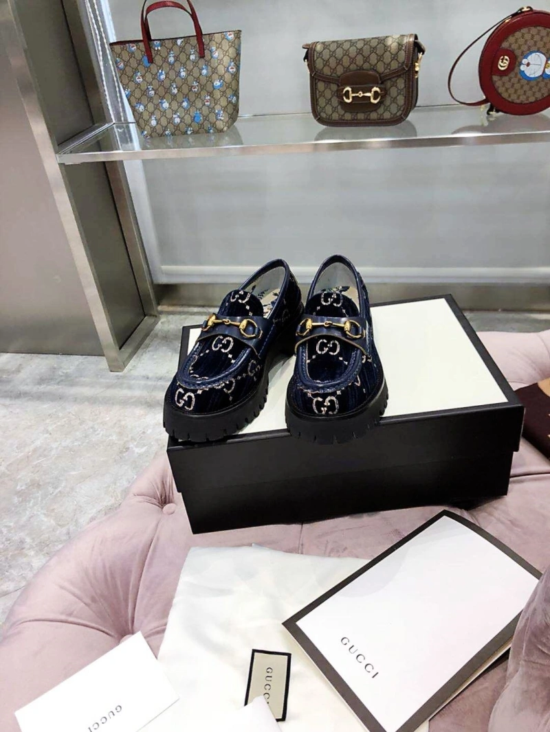Gxccx Leather Shoes Bright 164887