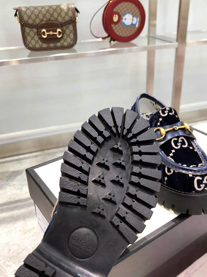 Gxccx Leather Shoes Bright 164887