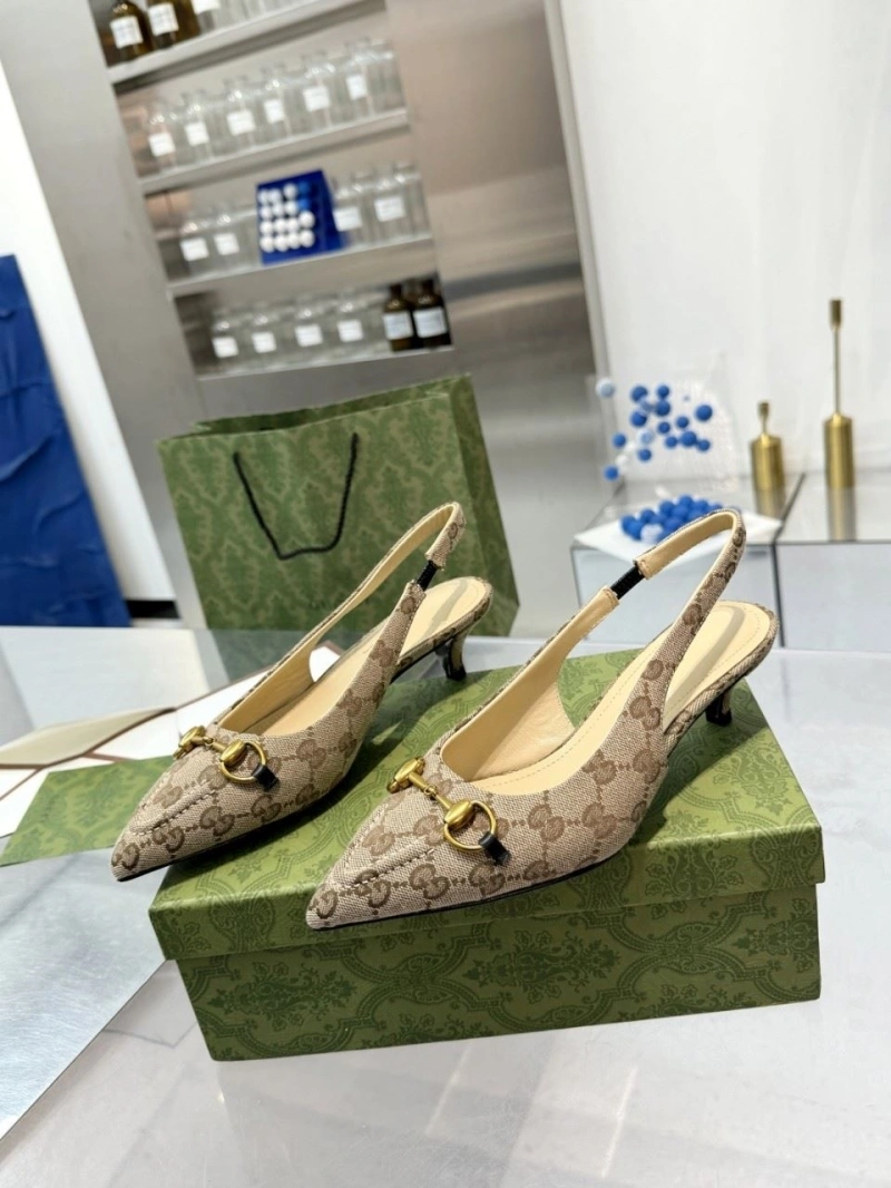 Trendy Gxccx Sandals 164814
