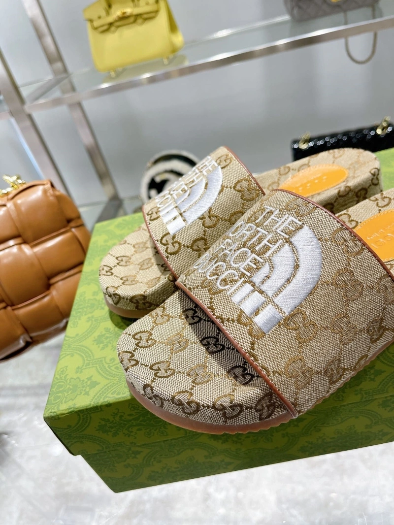 Sleek Gxccx Slippers 164353