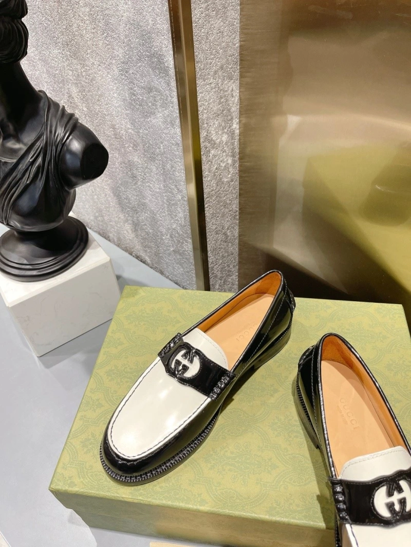 Timeless Gxccx Leather Shoes 164869