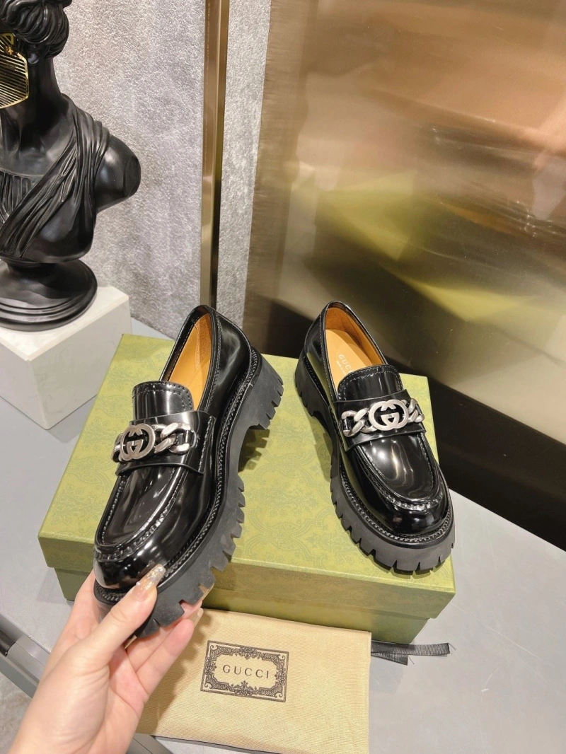 Vibrant Gxccx Leather Shoes 164847