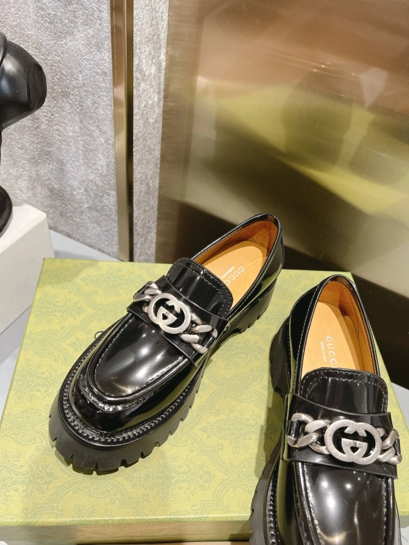 Vibrant Gxccx Leather Shoes 164847