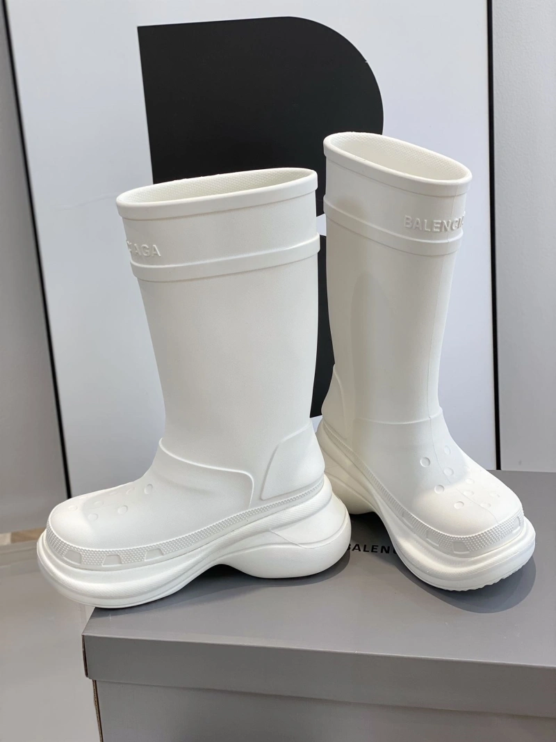 Bxlxnciaga Boots Refined 110343