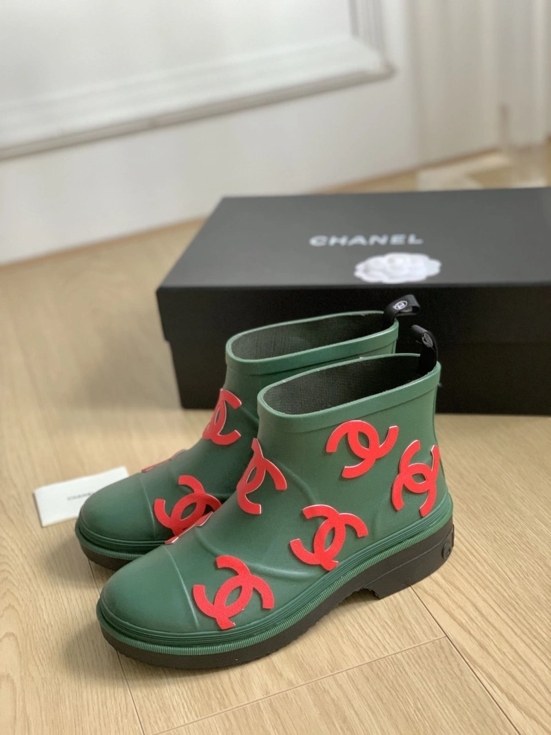 Versatile Chxnxl Boots 131872