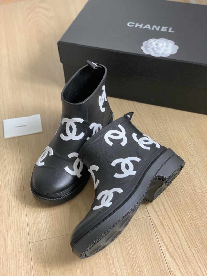 Refined Chxnxl Boots 131876