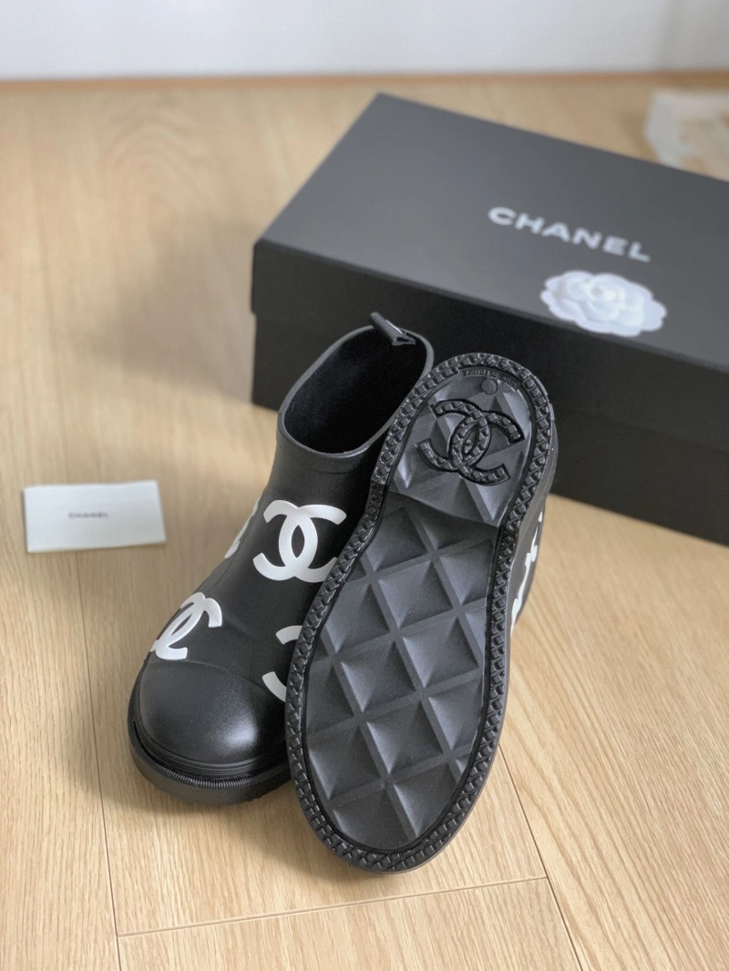 Refined Chxnxl Boots 131876