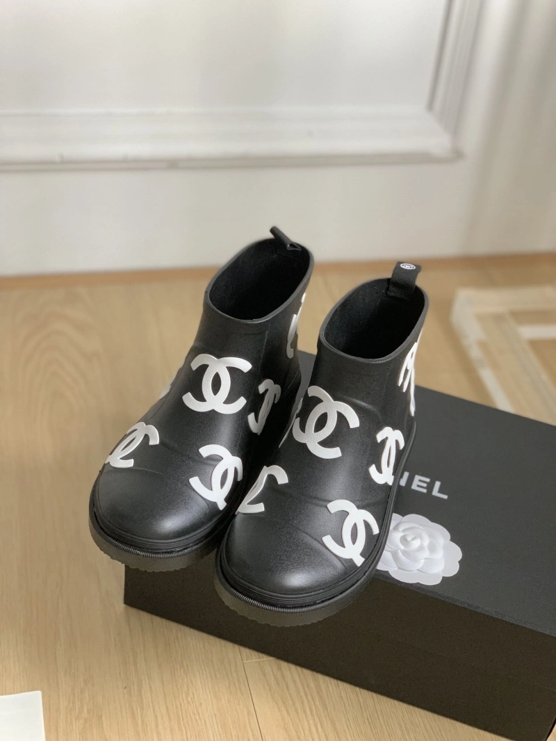 Refined Chxnxl Boots 131876