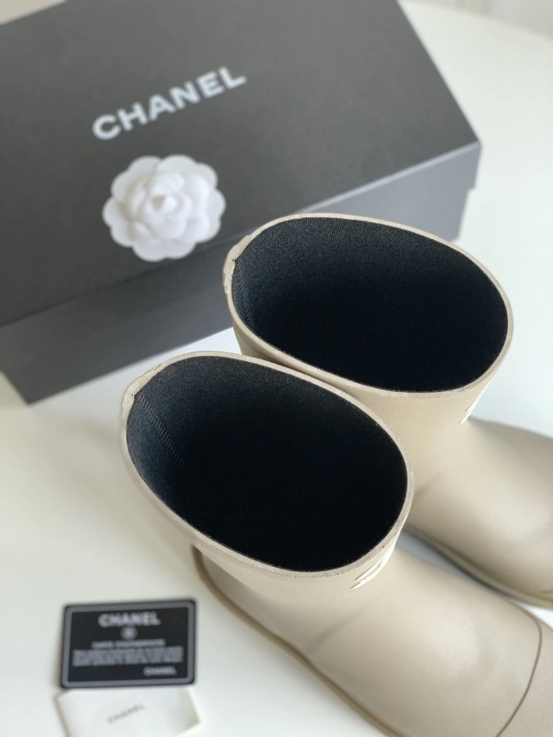 Minimalist Chxnxl Boots 131869