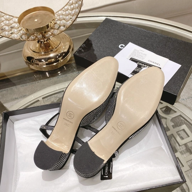 Trendy Chxnxl Sandals 130787