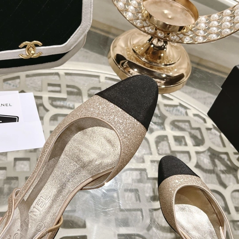 Stylish Chxnxl Sandals 130796