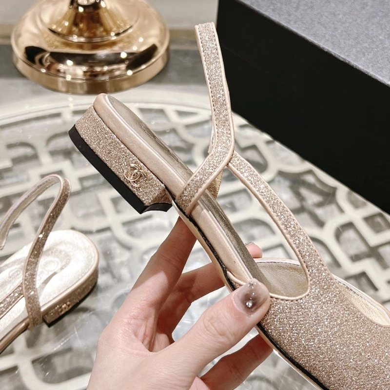 Stylish Chxnxl Sandals 130796