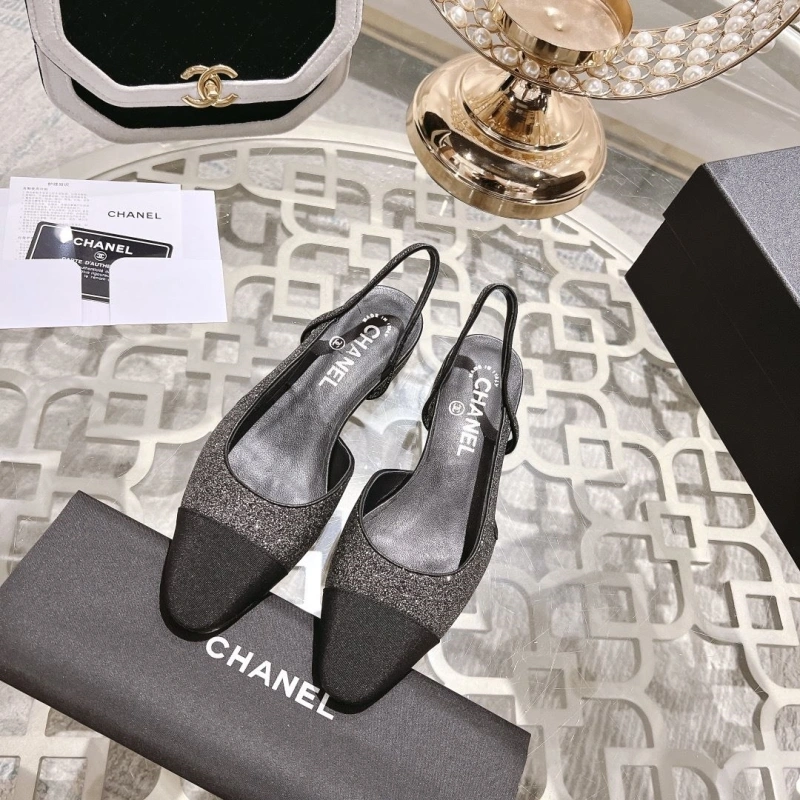 Minimalist Chxnxl Sandals 130775