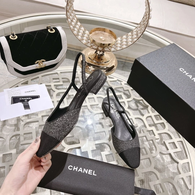Minimalist Chxnxl Sandals 130775