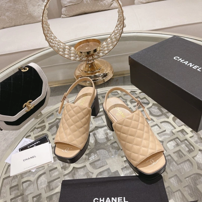 Classic Chxnxl Sandals 130783