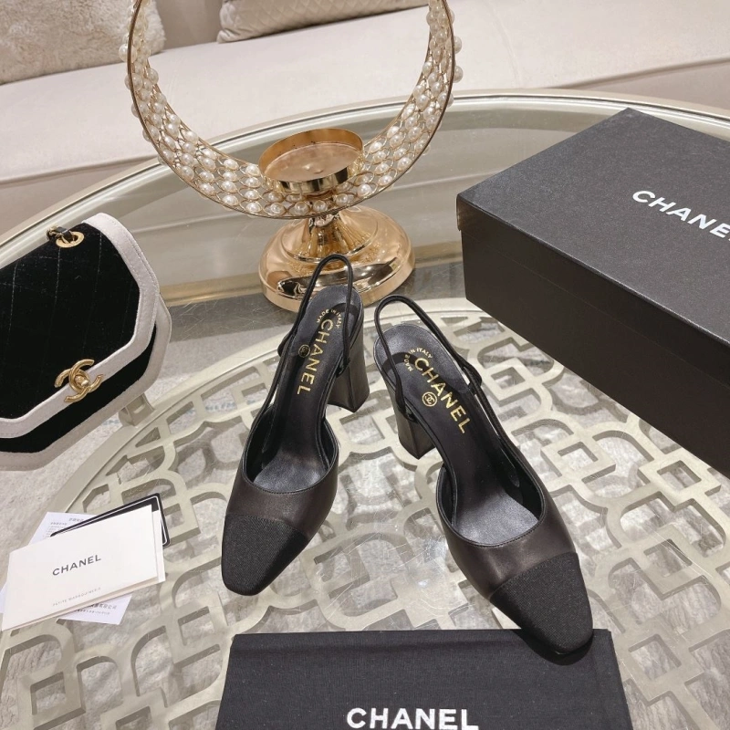 Sophisticated Chxnxl Sandals 130776