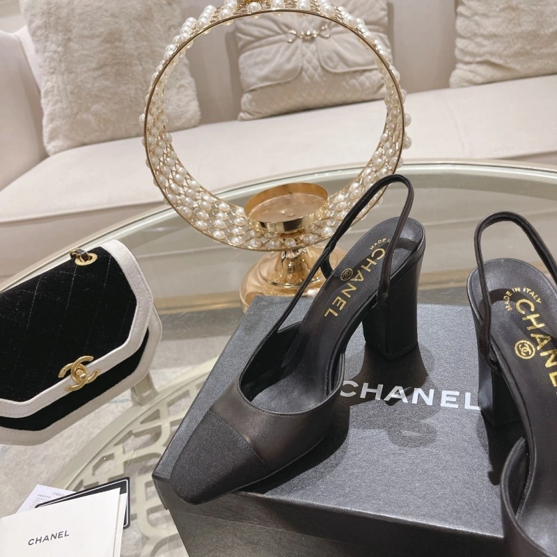 Sophisticated Chxnxl Sandals 130776