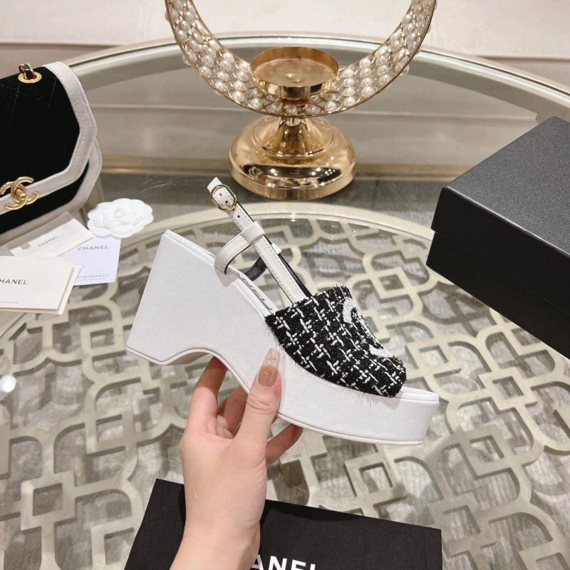 Chxnxl Sandals Compact 130770