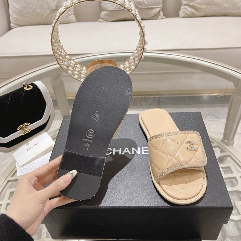 AllSeason Chxnxl Slippers 132275