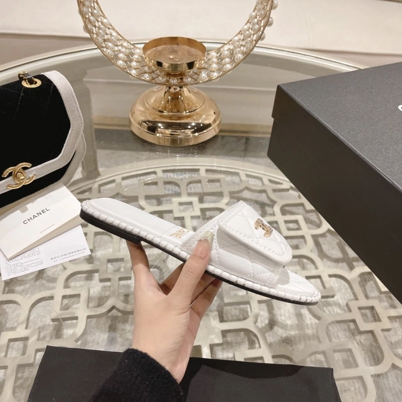 Chxnxl Slippers ModernLook 132272