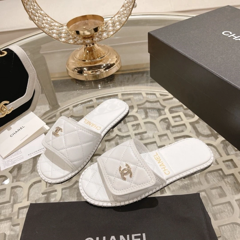 Chxnxl Slippers ModernLook 132272
