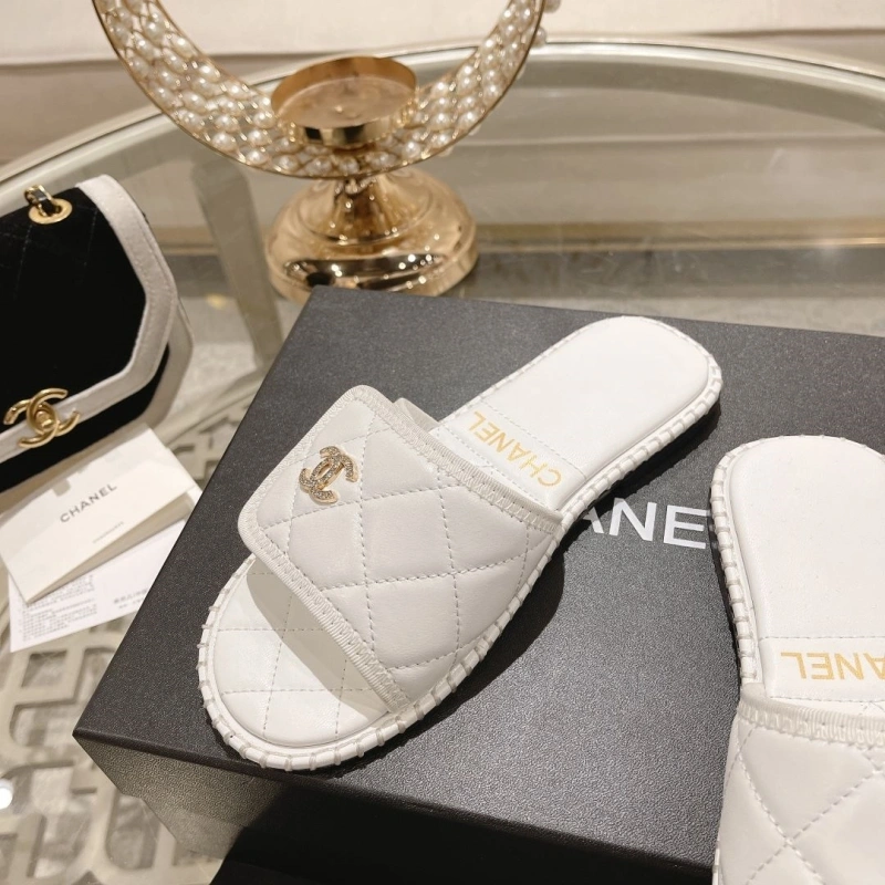 Chxnxl Slippers ModernLook 132272