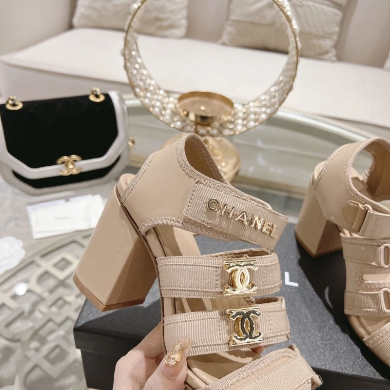 DailyWear Chxnxl Sandals 130765