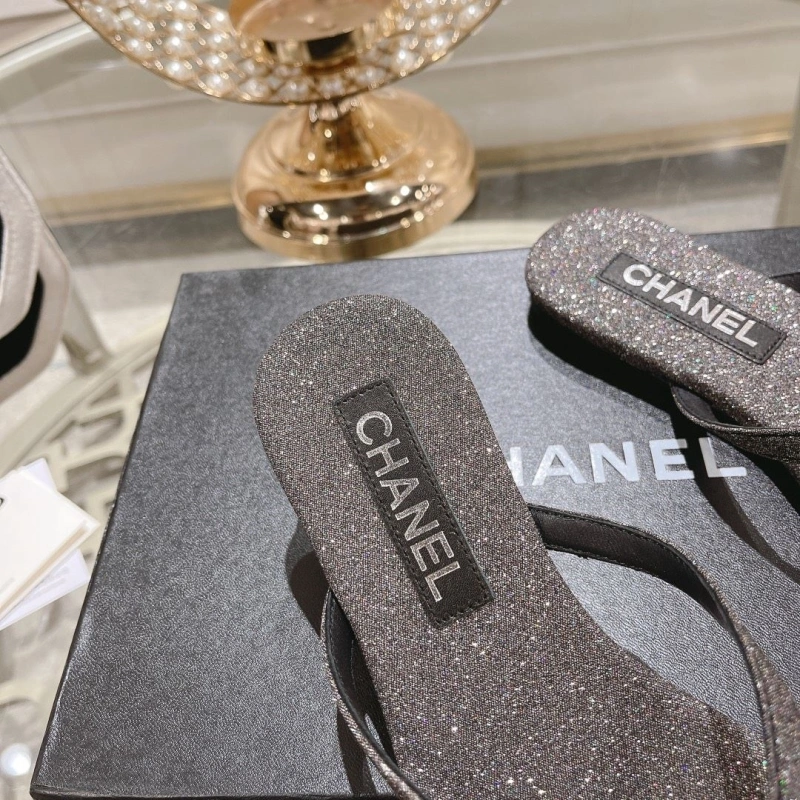Chxnxl Slippers Vibrant 132262