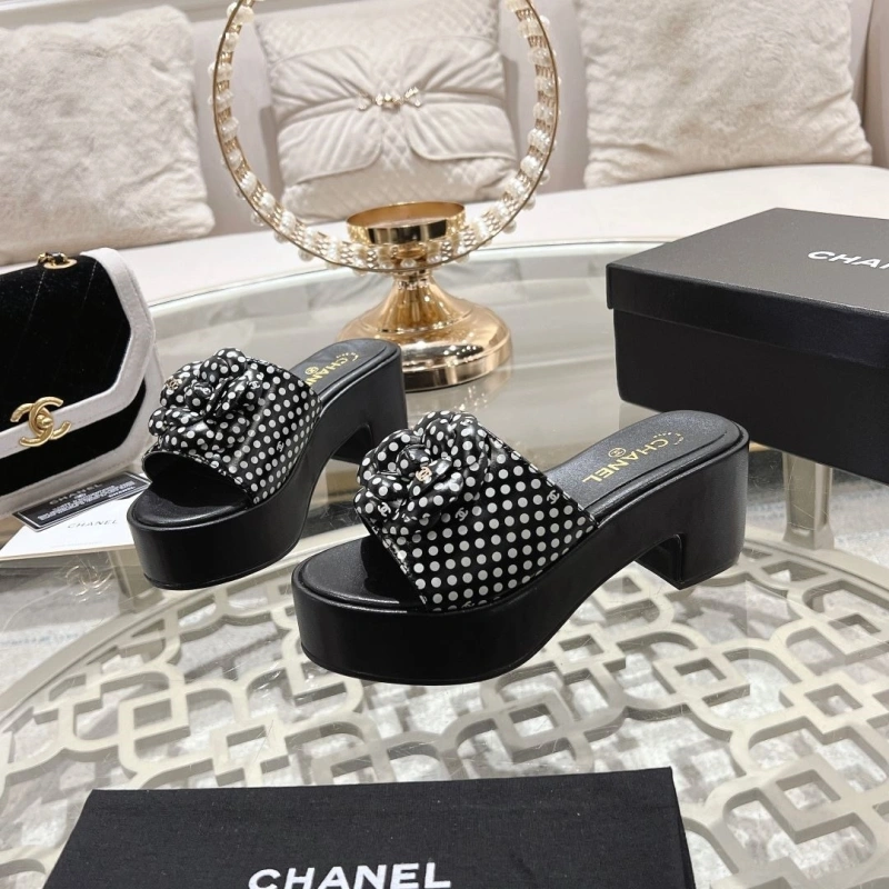 Chxnxl Slippers UrbanStyle 132248