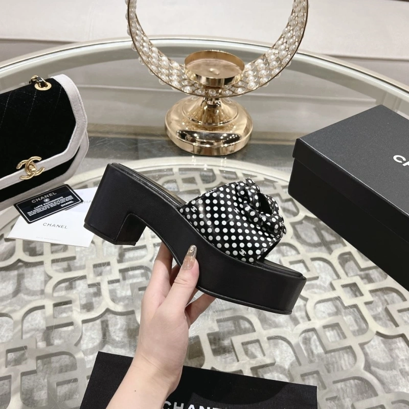 Chxnxl Slippers UrbanStyle 132248