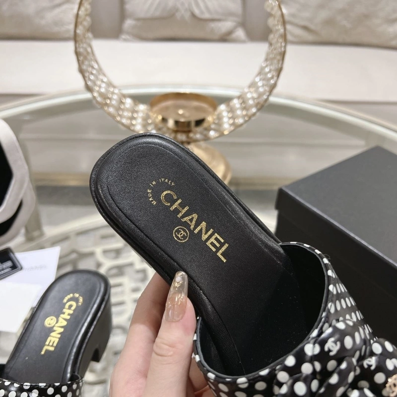 Chxnxl Slippers UrbanStyle 132248
