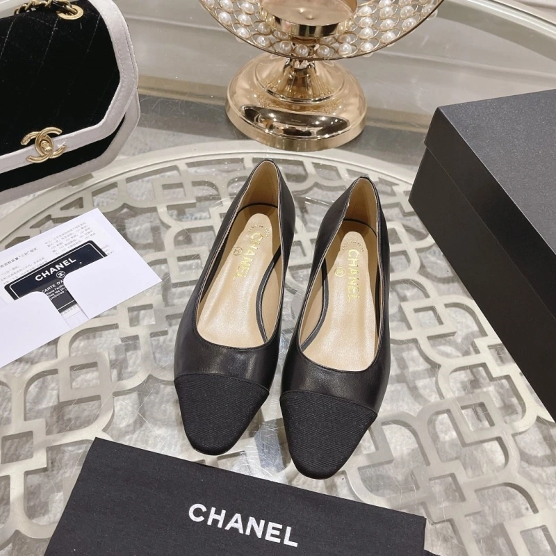 GoAnywhere Chxnxl Flat Shoes 131670