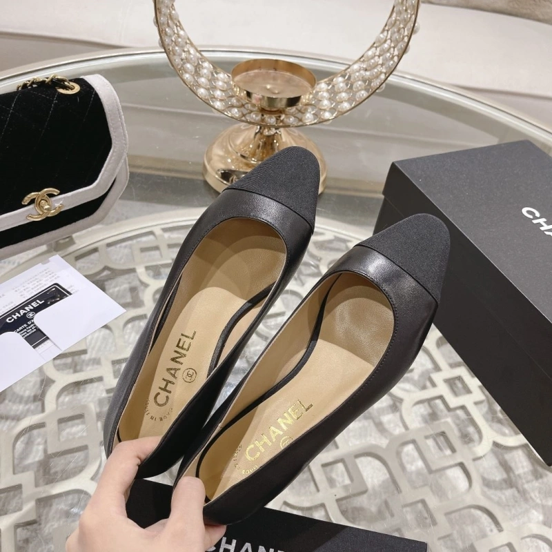 GoAnywhere Chxnxl Flat Shoes 131670