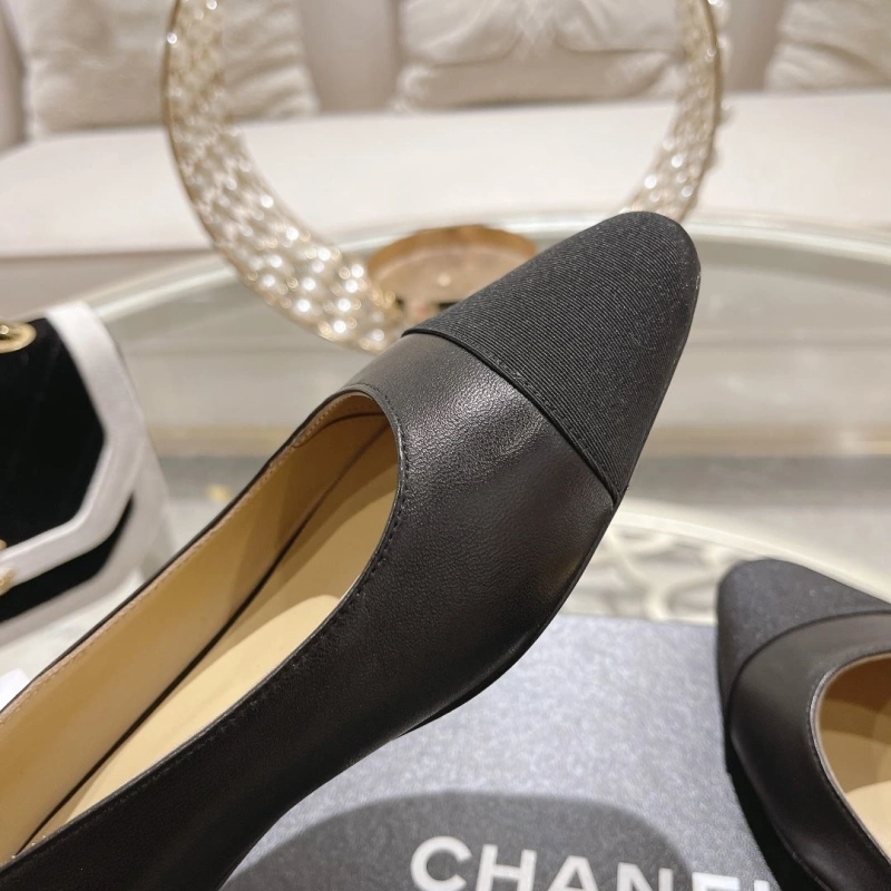 GoAnywhere Chxnxl Flat Shoes 131670