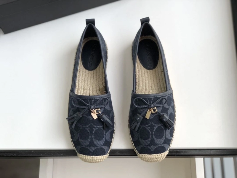 Fashionable Chxnxl Flat Shoes 131654