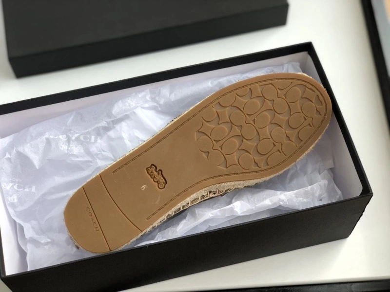 Vibrant Chxnxl Flat Shoes 131656