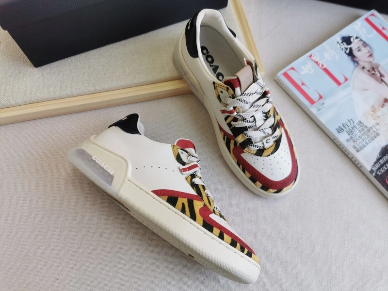 Bright Chxnxl Sneakers 132025