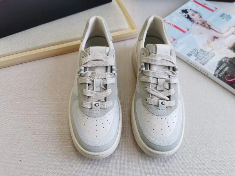 Stylish Chxnxl Sneakers 132024