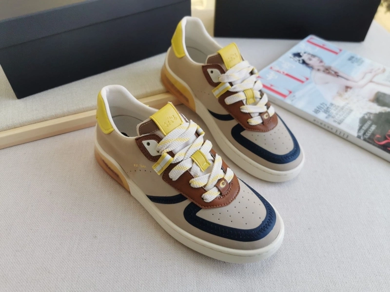 Chxnxl Sneakers Sophisticated 132007